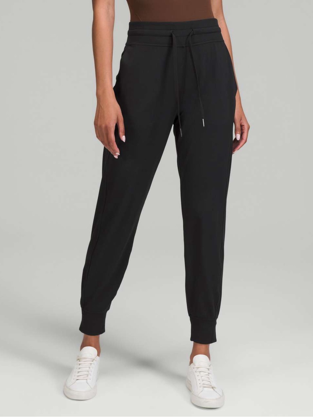 NWOT lululemon Ready To Rulu High Rise Jogger W/ Pockets & Drawstring Black